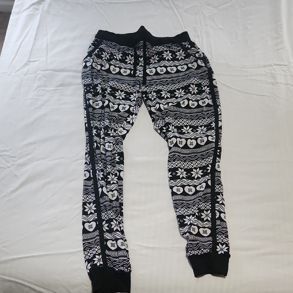 Women's Black and White Patterned Joggers